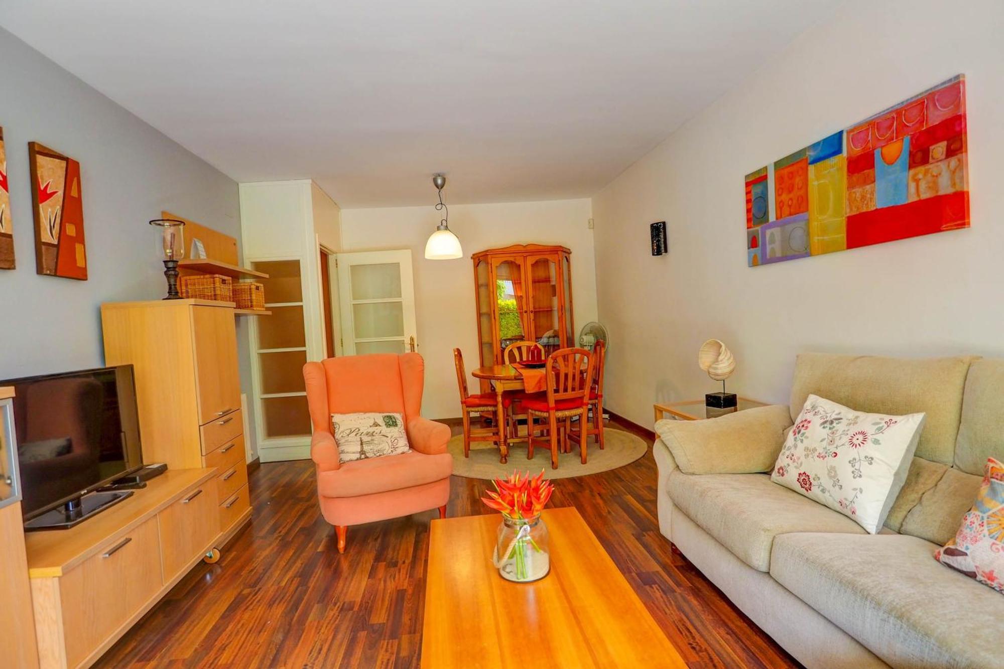 Megan Apartment By Hello Homes סיטגס מראה חיצוני תמונה